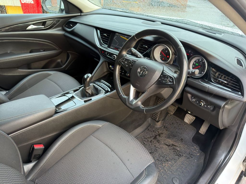 Used Vauxhall Insignia 2018 for sale - 76845099: Photo 18