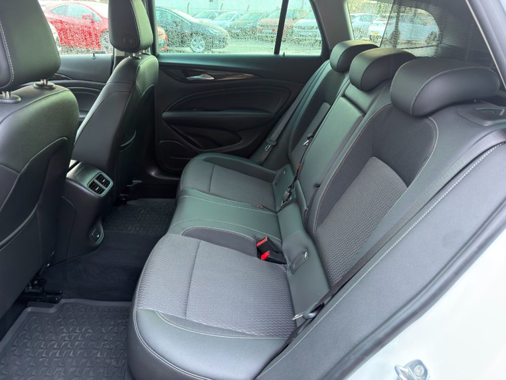 Used Vauxhall Insignia 2018 for sale - 76845099: Photo 8