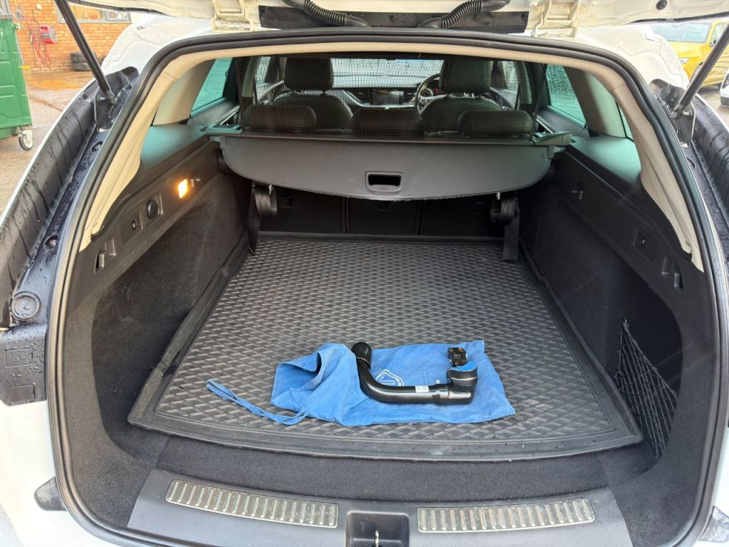 Used Vauxhall Insignia 2018 for sale - 76845099: Photo 9