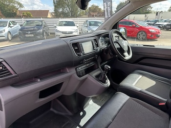 Used Vauxhall Vivaro 2021 for sale - 75745866: Photo