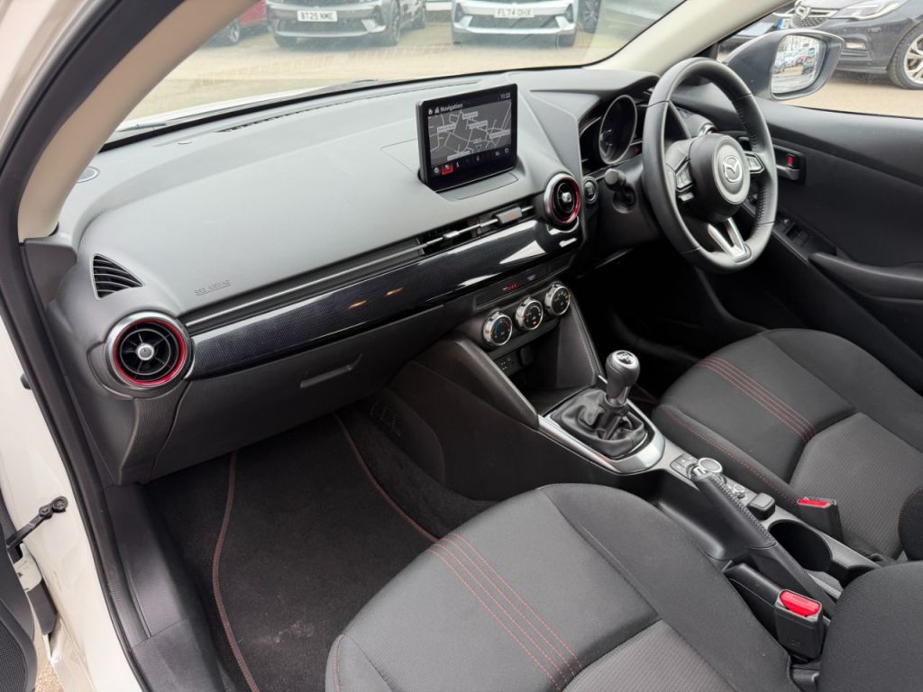 Used Mazda Mazda2 2024 for sale - 77850530: Photo 4