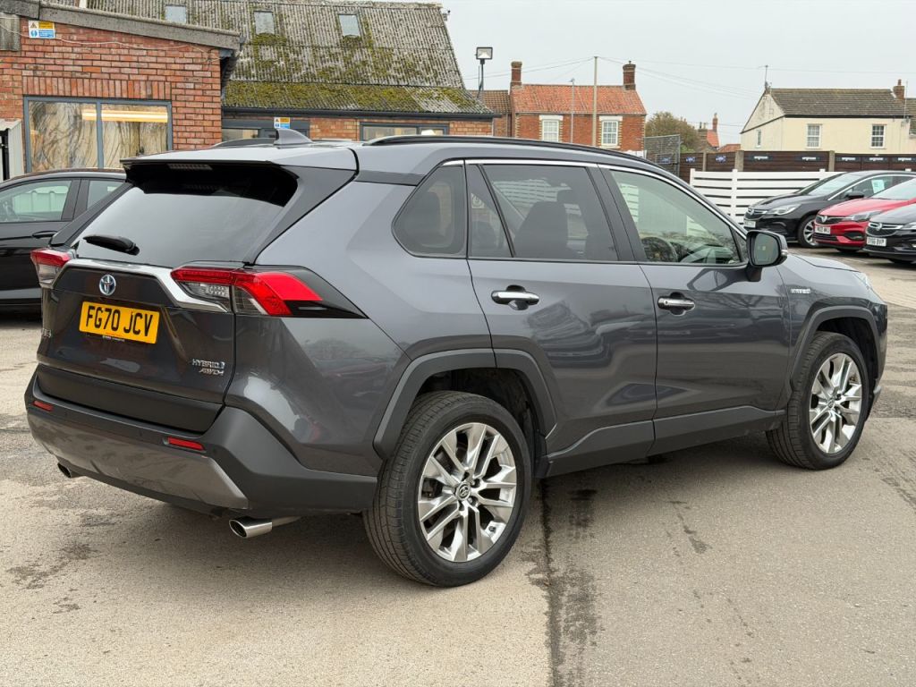 Used Toyota RAV4 2020 for sale - 77516380: Photo 15