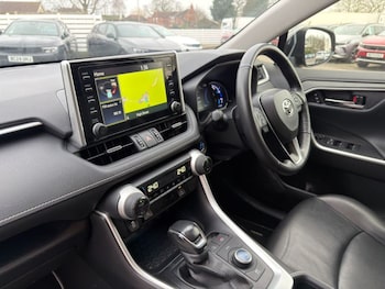 Used Toyota RAV4 2020 for sale - 77516380: Photo