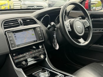 Used Jaguar XE 2016 for sale - 78381975: Photo