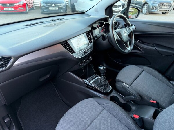 Used Vauxhall Crossland 2022 for sale - 76209909: Photo 3