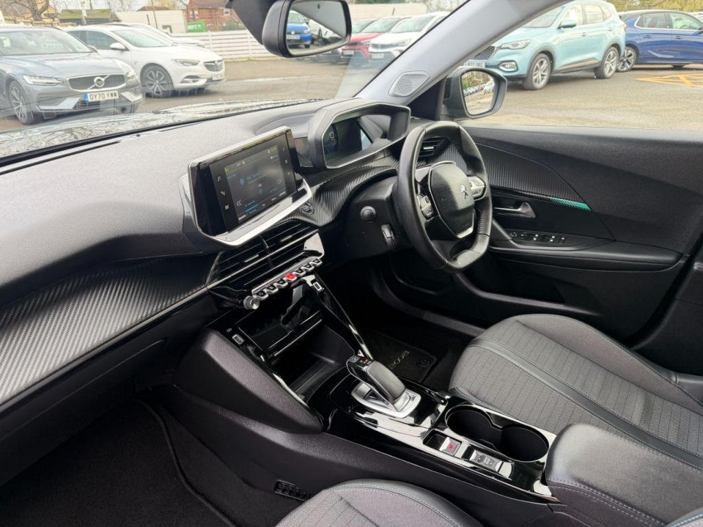 Used Peugeot 2008 2022 for sale - 77703353: Photo 4