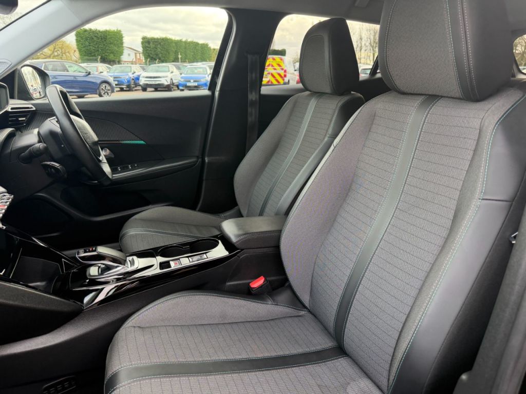 Used Peugeot 2008 2022 for sale - 77703353: Photo 5