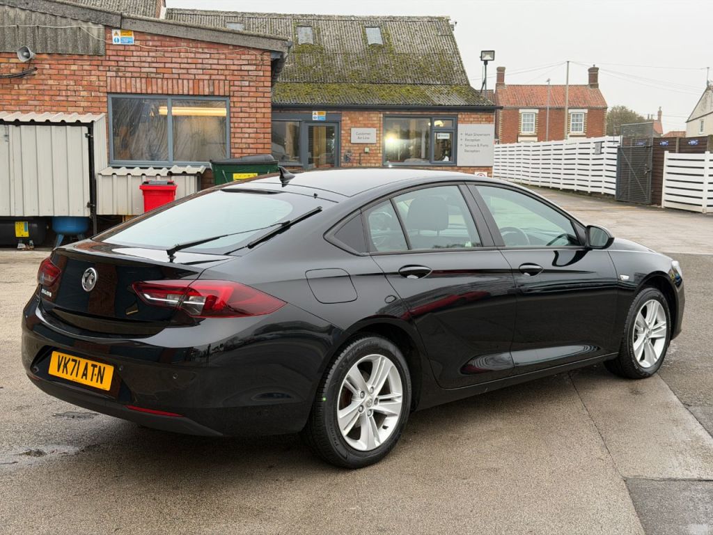 Used Vauxhall Insignia 2021 for sale - 76798619: Photo 11