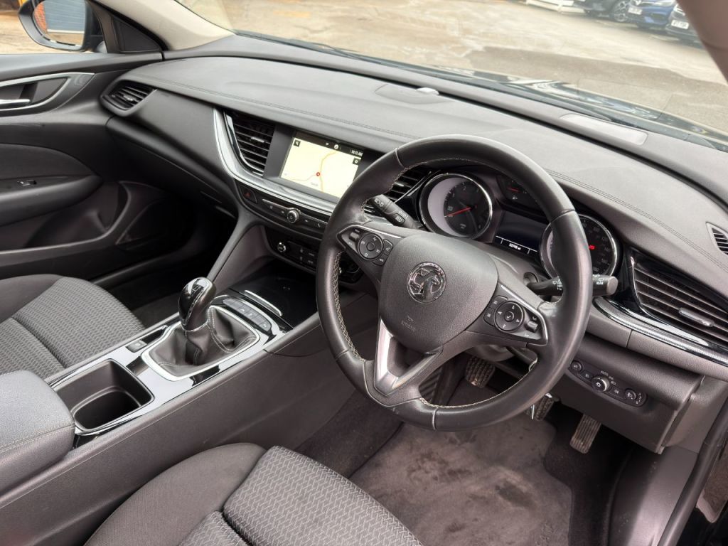 Used Vauxhall Insignia 2021 for sale - 76798619: Photo 13