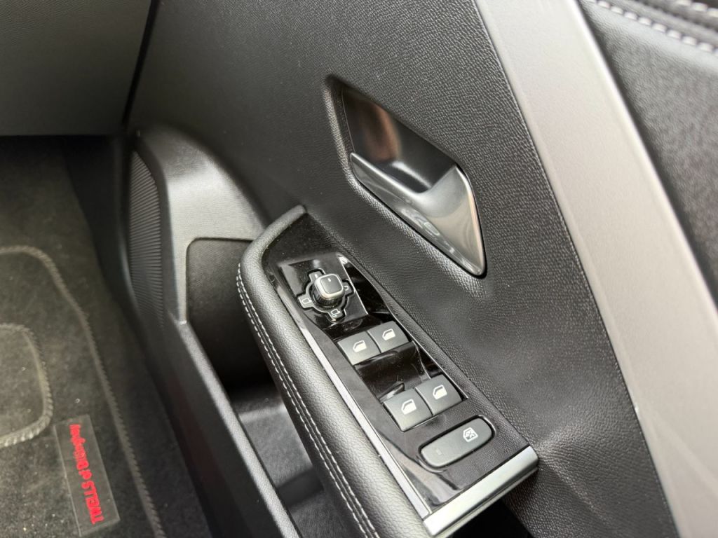 Used Vauxhall Astra 2025 for sale - 78153449: Photo 31