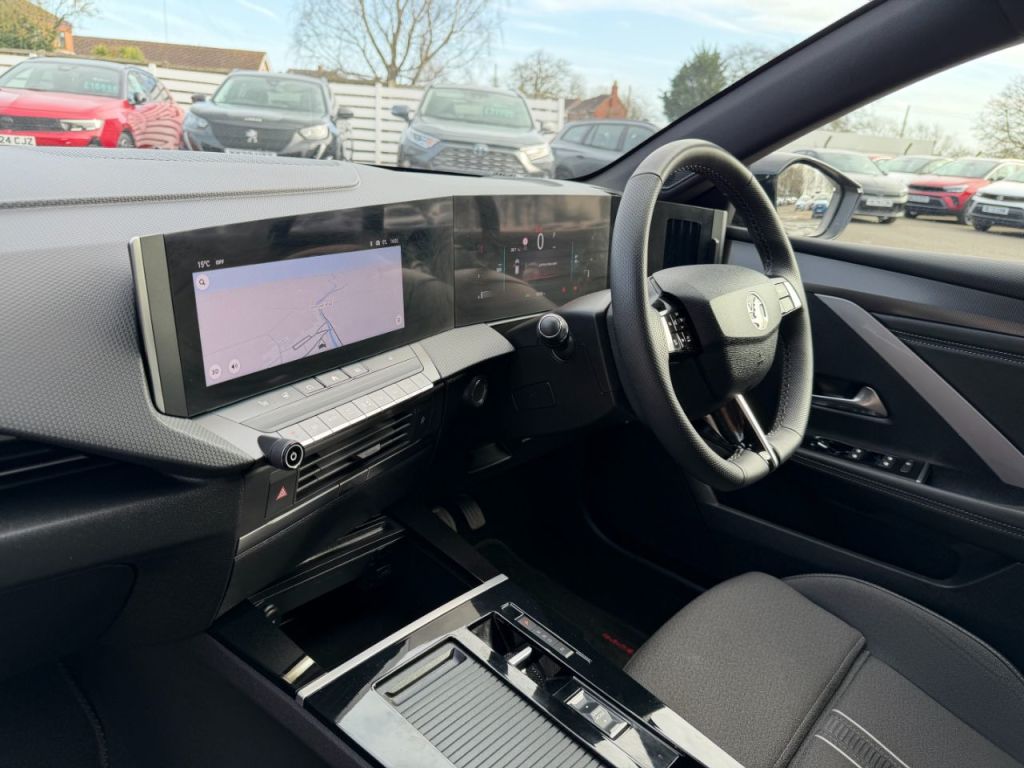 Used Vauxhall Astra 2025 for sale - 78153449: Photo 5