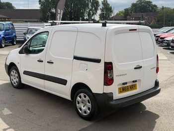 Used Peugeot Partner 2018 for sale - 79098772: Photo