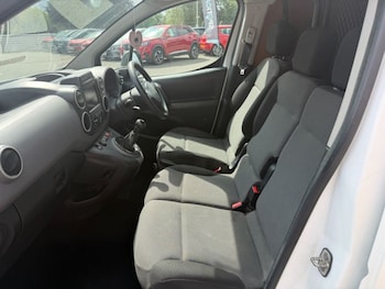 Used Peugeot Partner 2018 for sale - 79098772: Photo