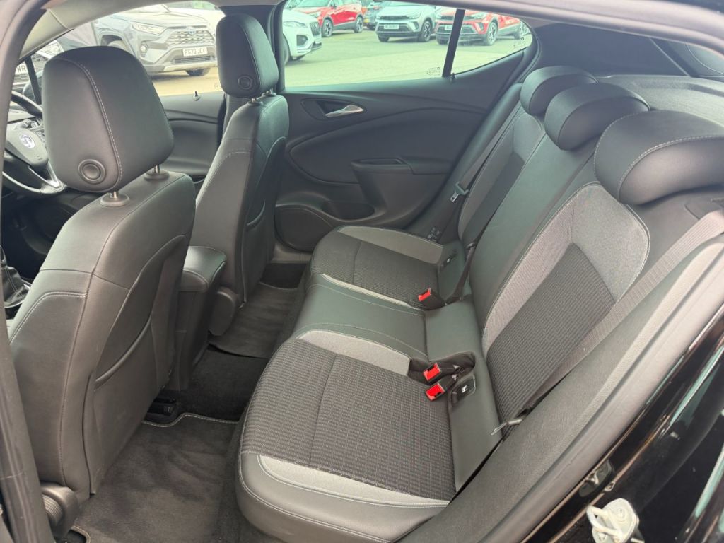 Used Vauxhall Astra 2021 for sale - 78153433: Photo 4