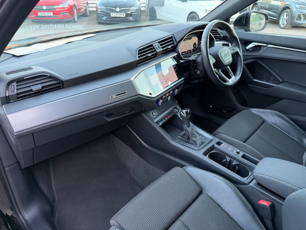 Used Audi Q3 2022 for sale - 76068236: Photo 3