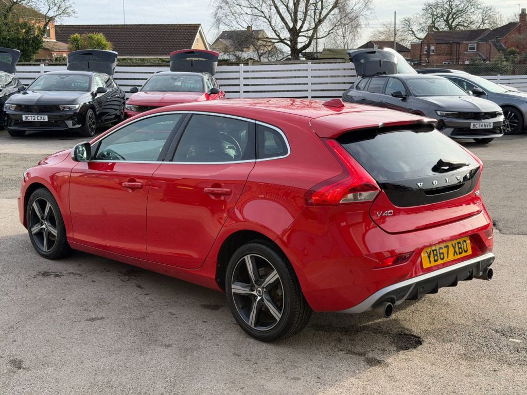 Used Volvo V40 2017 for sale - 77593343: Photo 2