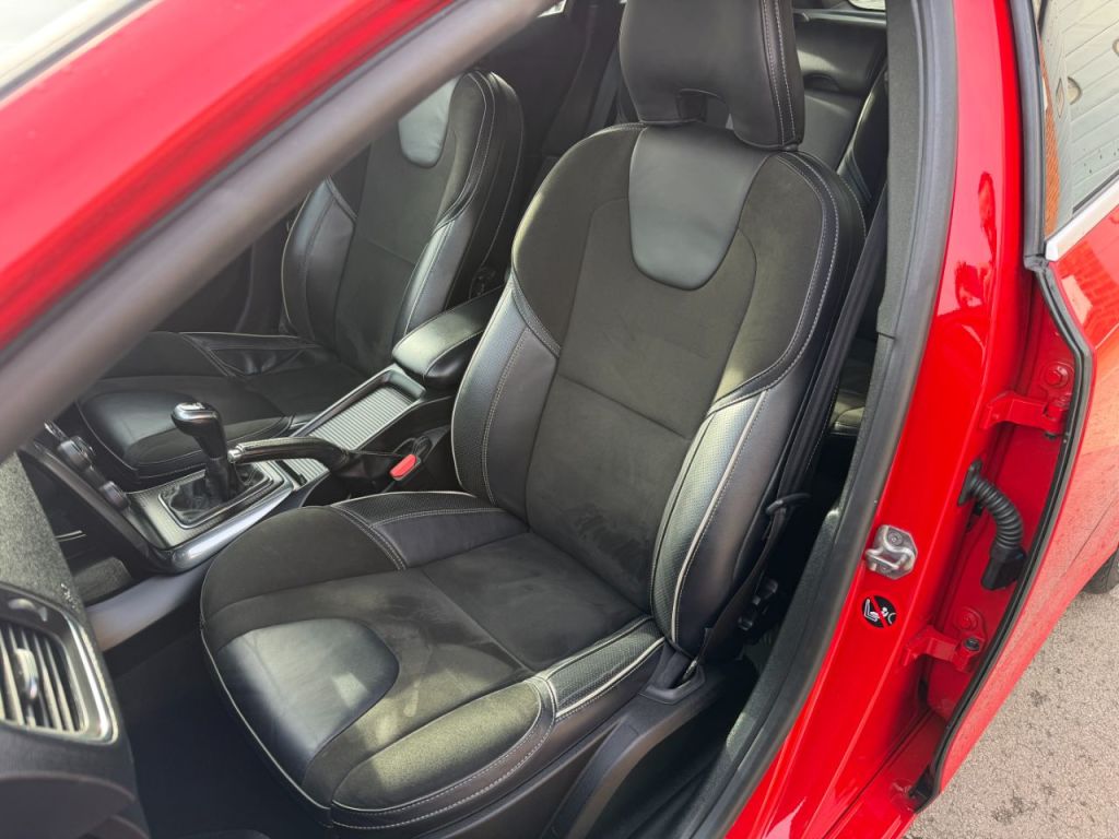 Used Volvo V40 2017 for sale - 77593343: Photo 5