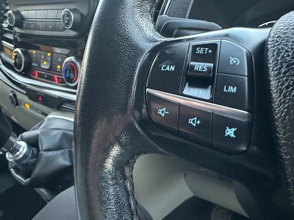 Used Ford Tourneo Custom 2019 for sale - 73419459: Photo 24