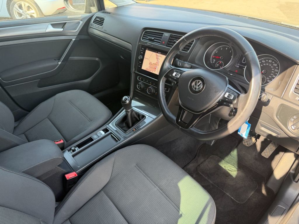 Used Volkswagen Golf 2019 for sale - 78167791: Photo 19