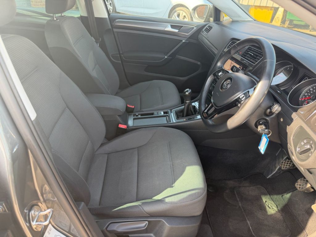 Used Volkswagen Golf 2019 for sale - 78167791: Photo 20