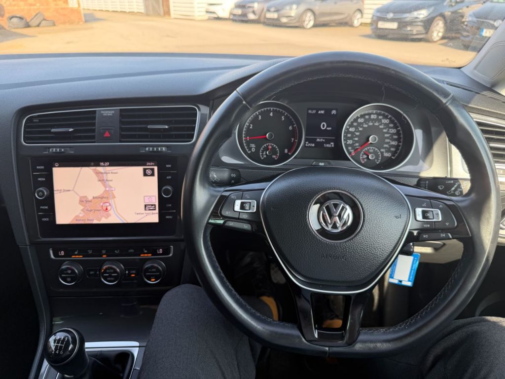 Used Volkswagen Golf 2019 for sale - 78167791: Photo 21