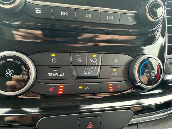 Used Ford Tourneo Custom 2021 for sale - 74772862: Photo 24