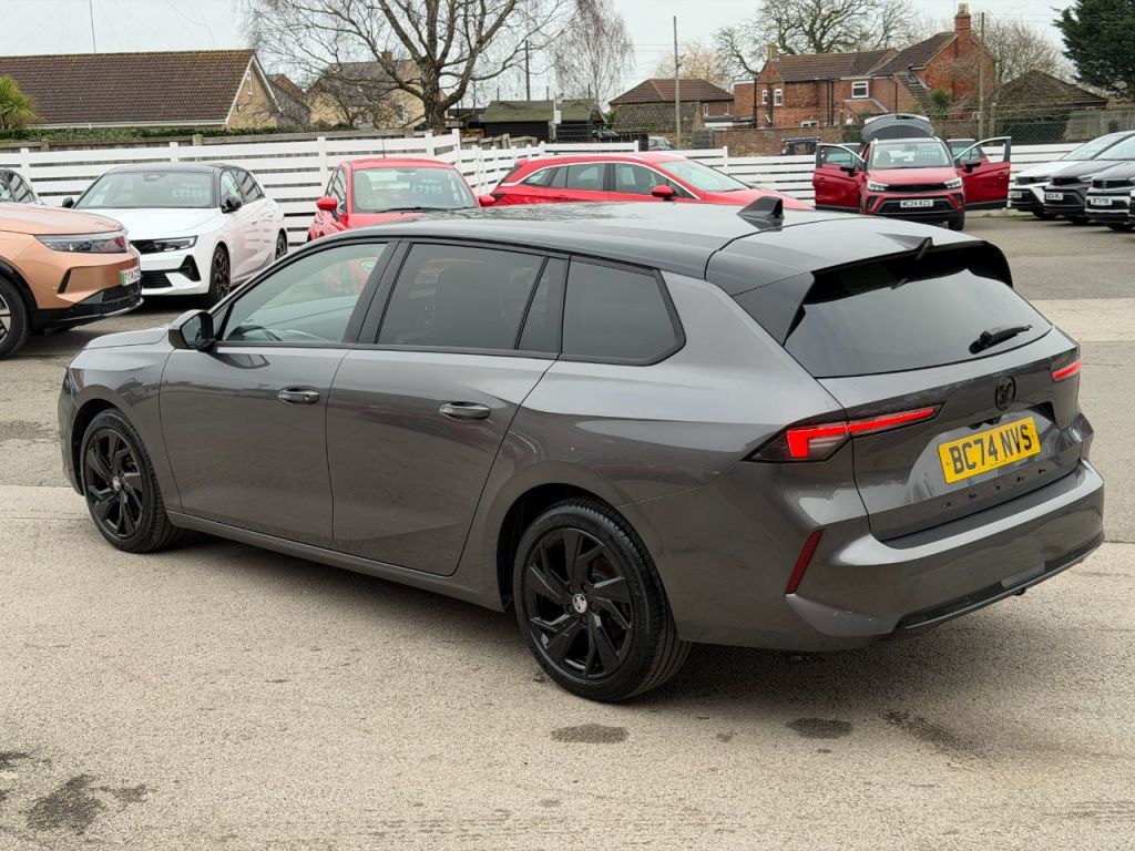 Used Vauxhall Astra 2025 for sale - 77064408: Photo 2