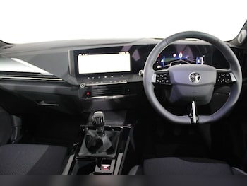Used Vauxhall Astra 2025 for sale - 79254035: Photo