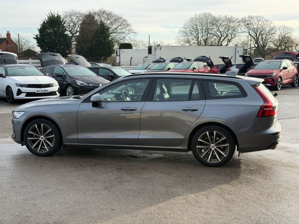 Used Volvo V60 2020 for sale - 77118000: Photo 11