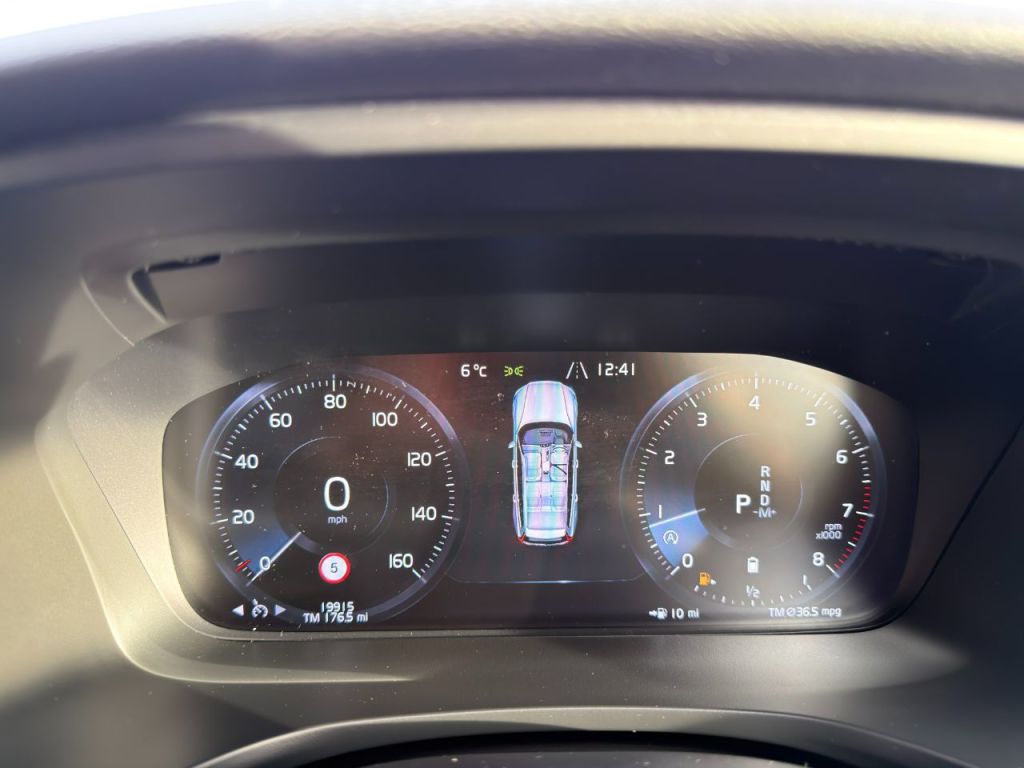 Used Volvo V60 2020 for sale - 77118000: Photo 24