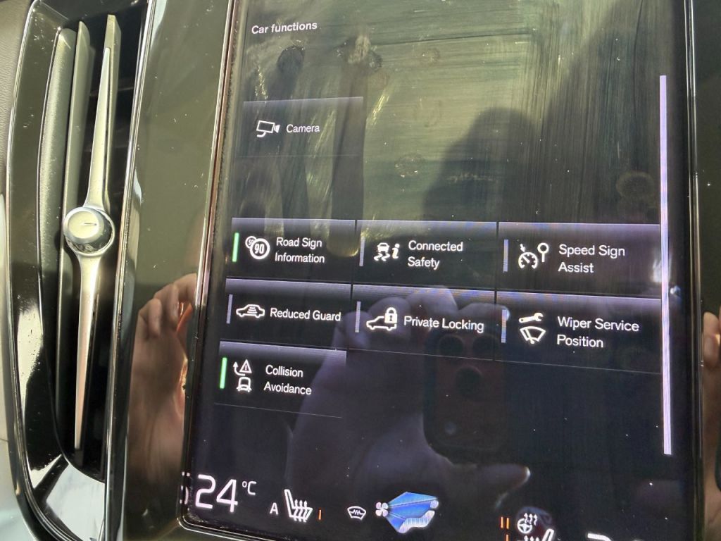 Used Volvo V60 2020 for sale - 77118000: Photo 31