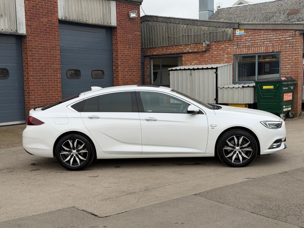Used Vauxhall Insignia 2017 for sale - 77791907: Photo 17