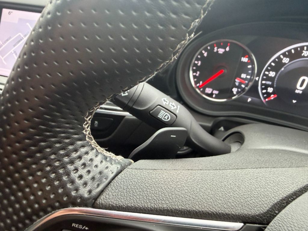 Used Vauxhall Insignia 2017 for sale - 77791907: Photo 34