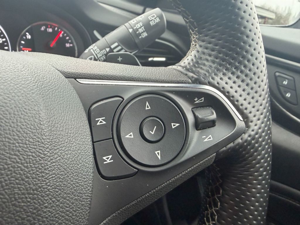 Used Vauxhall Insignia 2017 for sale - 77791907: Photo 35