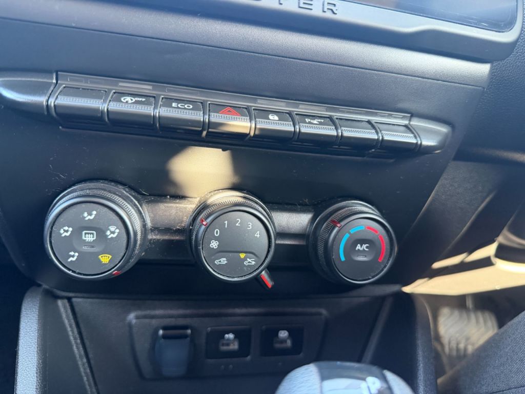 Used Dacia Duster 2023 for sale - 77095870: Photo 29