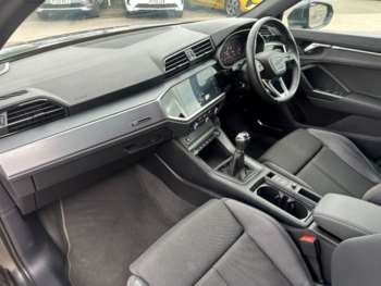 Used Audi Q3 2021 for sale - 74870778: Photo