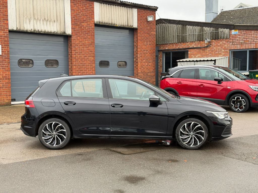 Used Volkswagen Golf 2021 for sale - 76581481: Photo 13