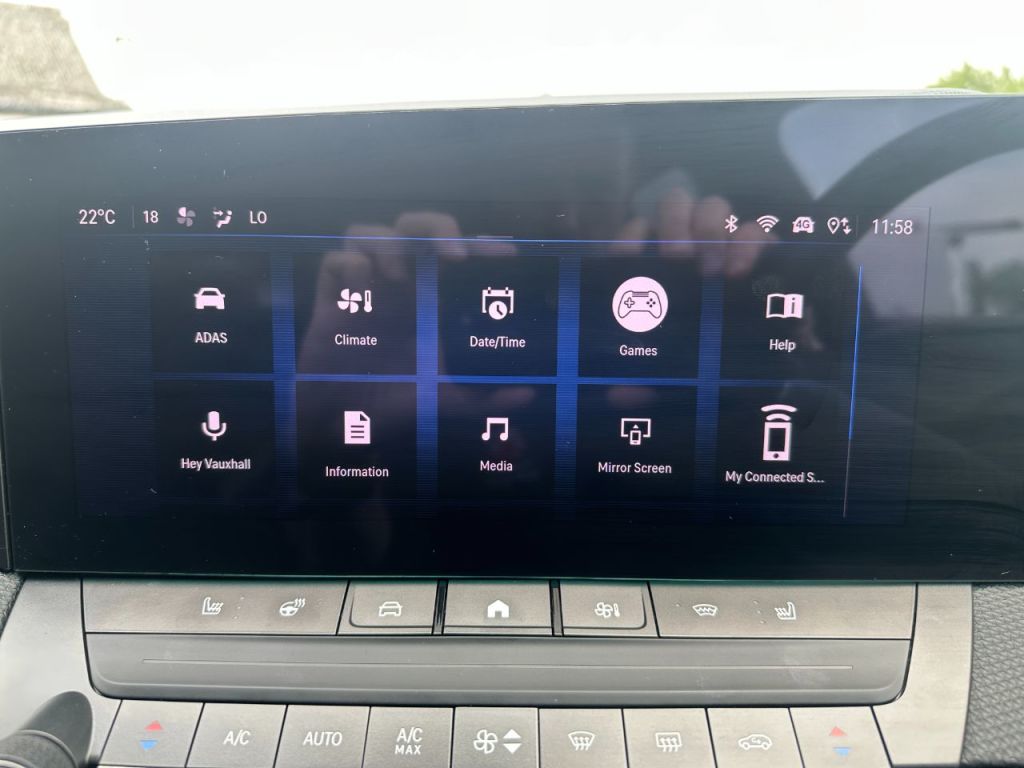 Used Vauxhall Astra 2024 for sale - 76422158: Photo 29