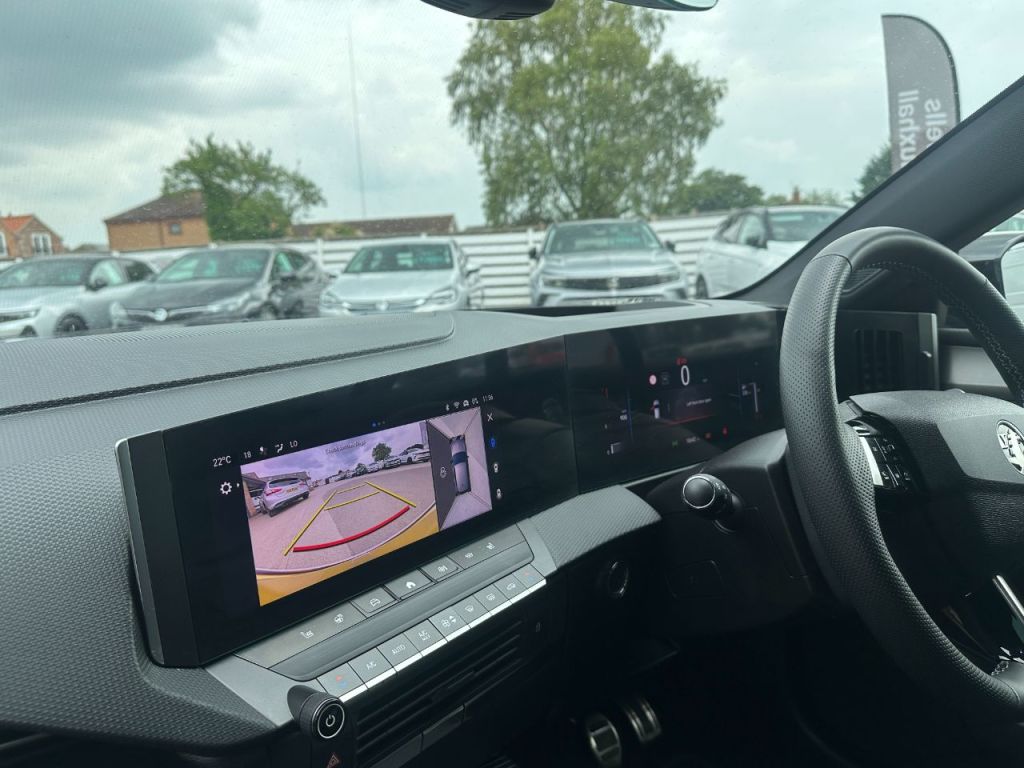 Used Vauxhall Astra 2024 for sale - 76422158: Photo 5