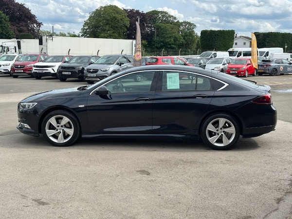 Used Vauxhall Insignia 2019 for sale - 74627460: Photo 10
