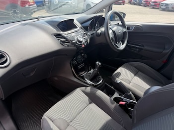 Used Ford Fiesta 2014 for sale - 79071751: Photo