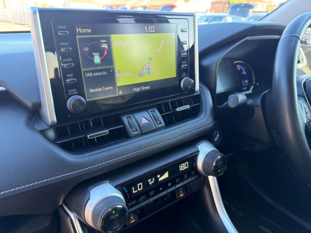 Used Toyota RAV4 2020 for sale - 77571153: Photo 18