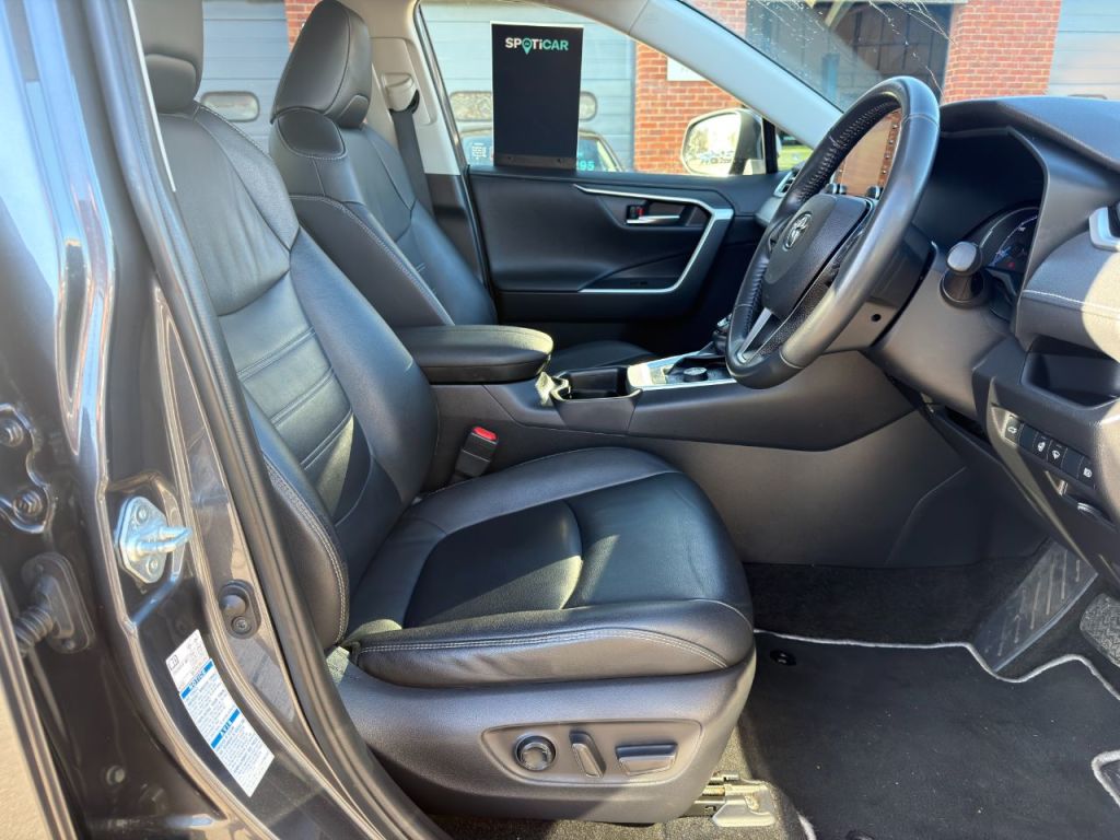 Used Toyota RAV4 2020 for sale - 77571153: Photo 20