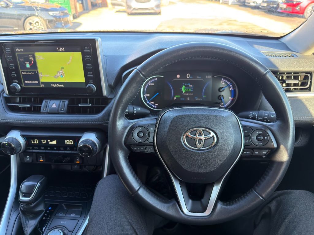 Used Toyota RAV4 2020 for sale - 77571153: Photo 30