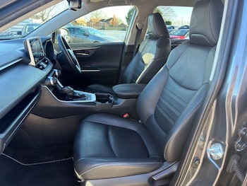 Used Toyota RAV4 2020 for sale - 77571153: Photo