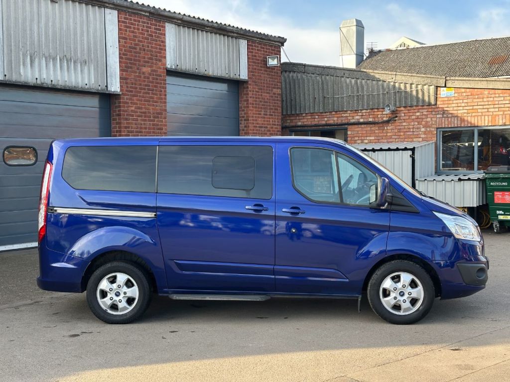 Used Ford Tourneo Custom 2017 for sale - 76603814: Photo 14