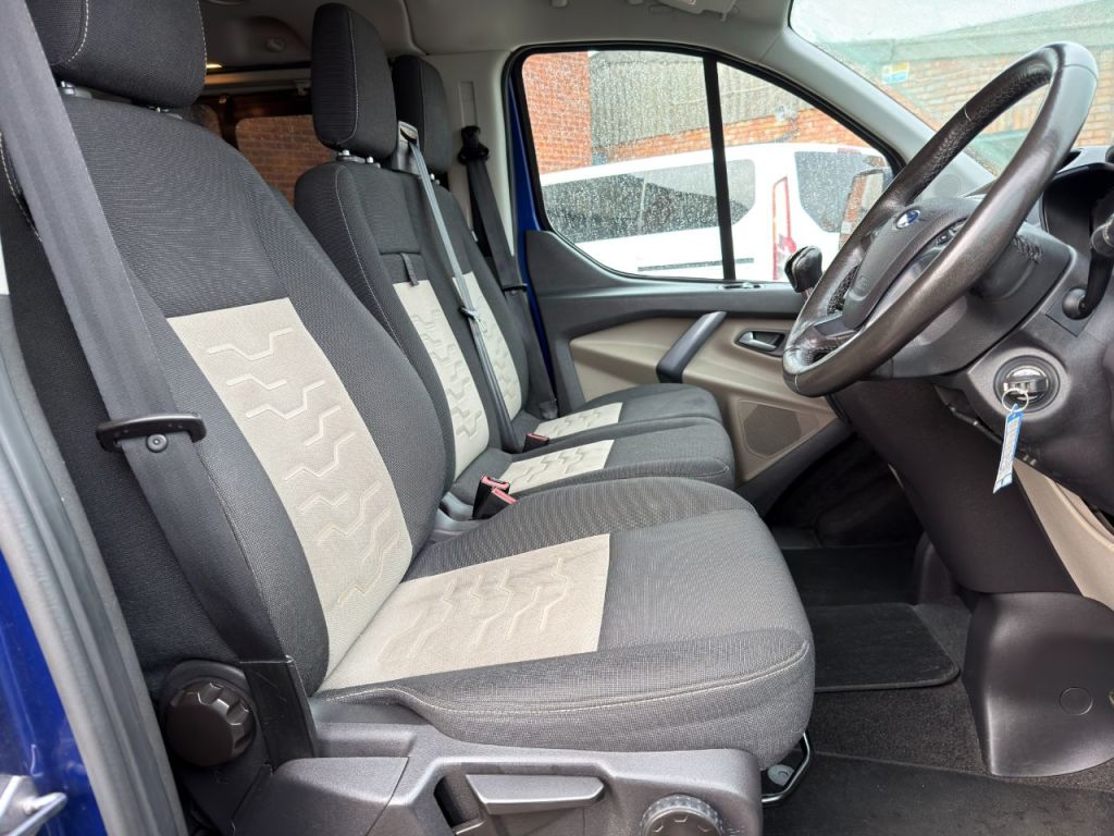 Used Ford Tourneo Custom 2017 for sale - 76603814: Photo 15