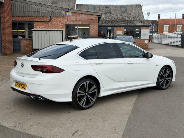 Used Vauxhall Insignia 2020 for sale - 76209921: Photo 12