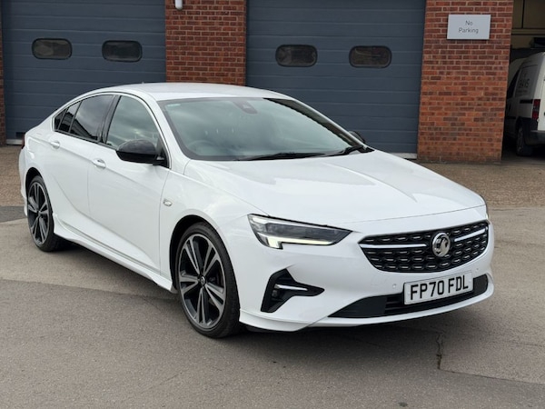Used Vauxhall Insignia 2020 for sale - 76209921: Photo 1