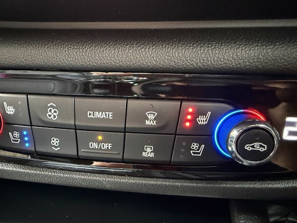 Used Vauxhall Insignia 2020 for sale - 76209921: Photo 23